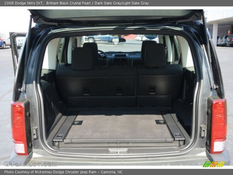 Brilliant Black Crystal Pearl / Dark Slate Gray/Light Slate Gray 2008 Dodge Nitro SXT