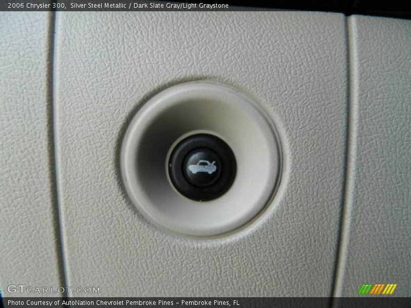Silver Steel Metallic / Dark Slate Gray/Light Graystone 2006 Chrysler 300