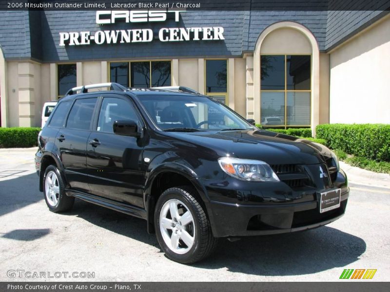 Labrador Black Pearl / Charcoal 2006 Mitsubishi Outlander Limited