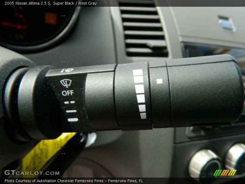 Super Black / Frost Gray 2005 Nissan Altima 2.5 S