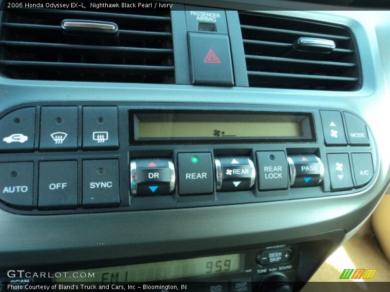 Nighthawk Black Pearl / Ivory 2006 Honda Odyssey EX-L