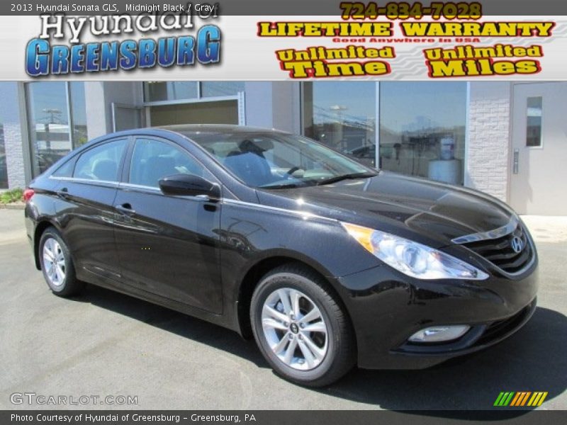 Midnight Black / Gray 2013 Hyundai Sonata GLS