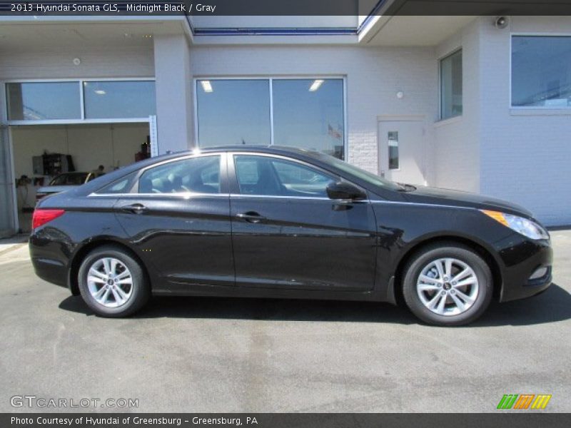 Midnight Black / Gray 2013 Hyundai Sonata GLS
