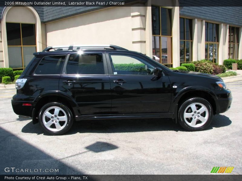 Labrador Black Pearl / Charcoal 2006 Mitsubishi Outlander Limited
