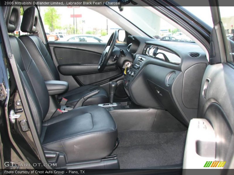 Labrador Black Pearl / Charcoal 2006 Mitsubishi Outlander Limited