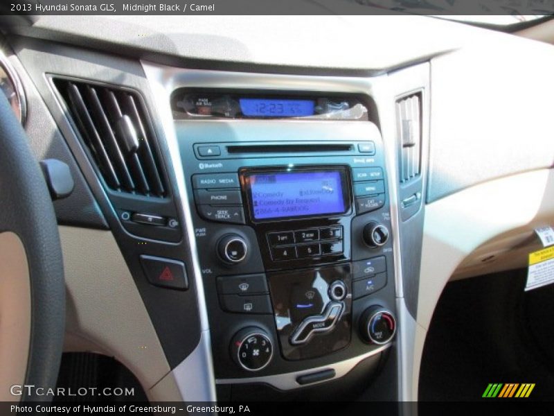 Midnight Black / Camel 2013 Hyundai Sonata GLS
