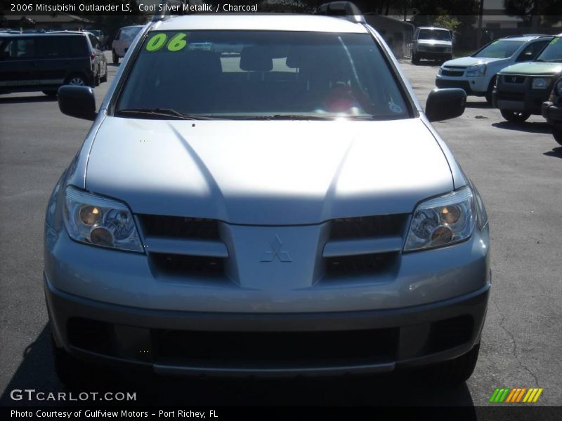 Cool Silver Metallic / Charcoal 2006 Mitsubishi Outlander LS