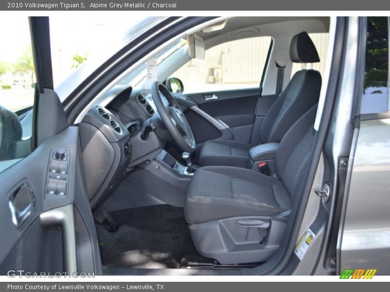 Alpine Grey Metallic / Charcoal 2010 Volkswagen Tiguan S
