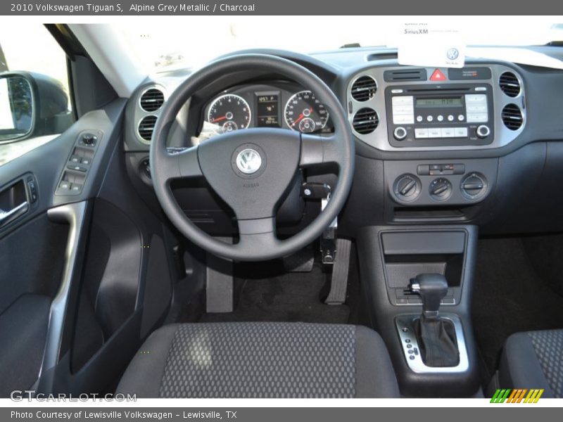 Alpine Grey Metallic / Charcoal 2010 Volkswagen Tiguan S
