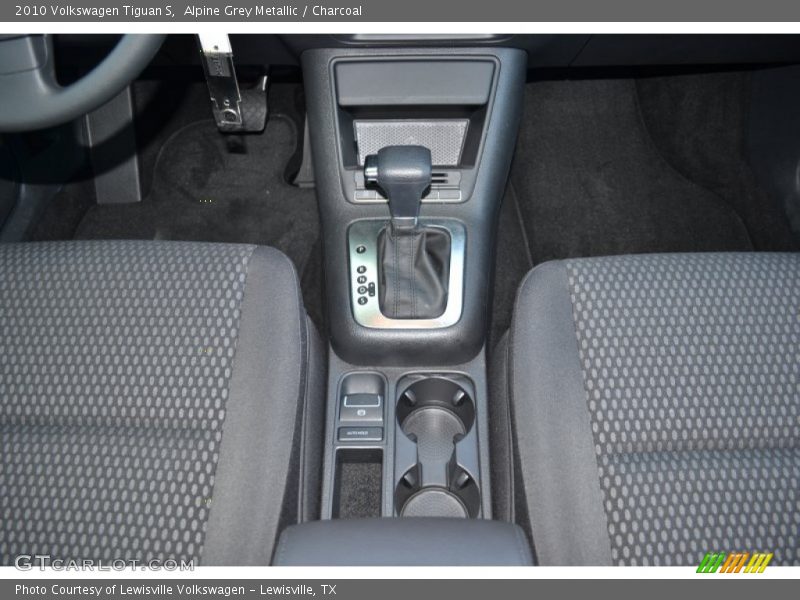 Alpine Grey Metallic / Charcoal 2010 Volkswagen Tiguan S