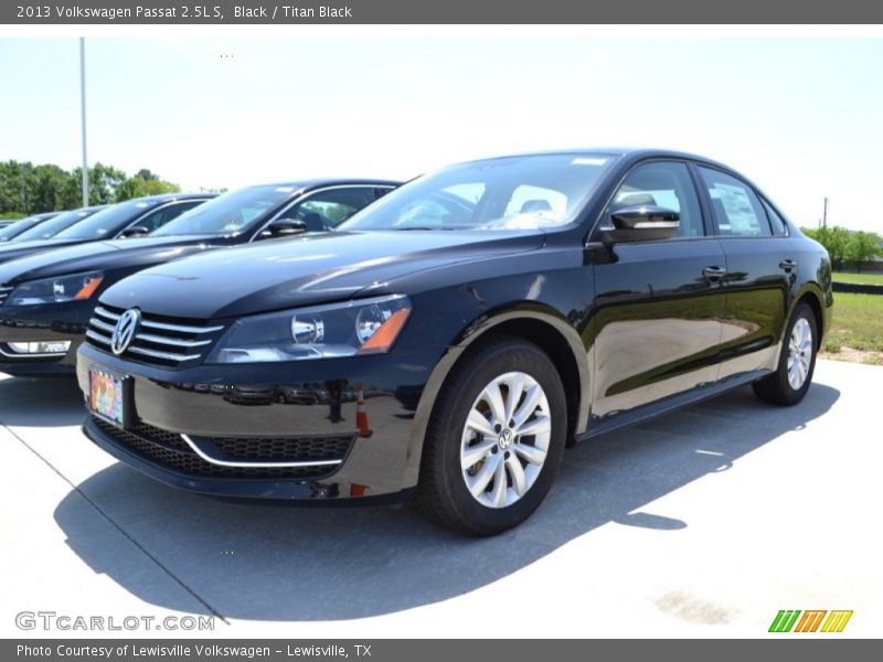 Black / Titan Black 2013 Volkswagen Passat 2.5L S