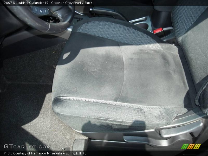 Graphite Gray Pearl / Black 2007 Mitsubishi Outlander LS