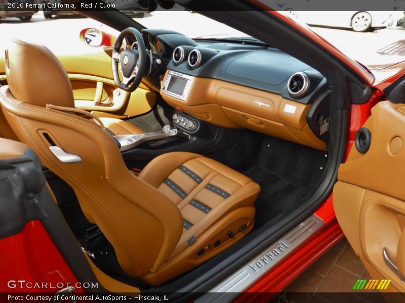  2010 California  Cuoio Interior