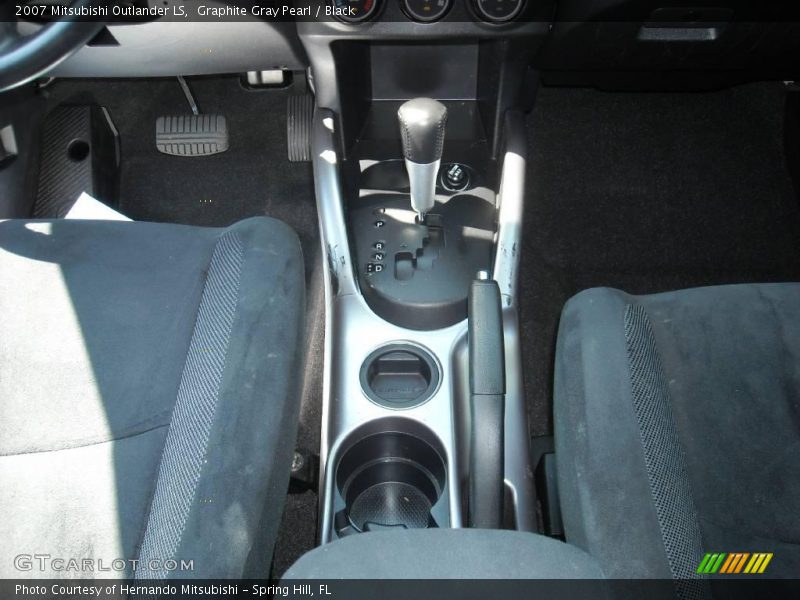 Graphite Gray Pearl / Black 2007 Mitsubishi Outlander LS