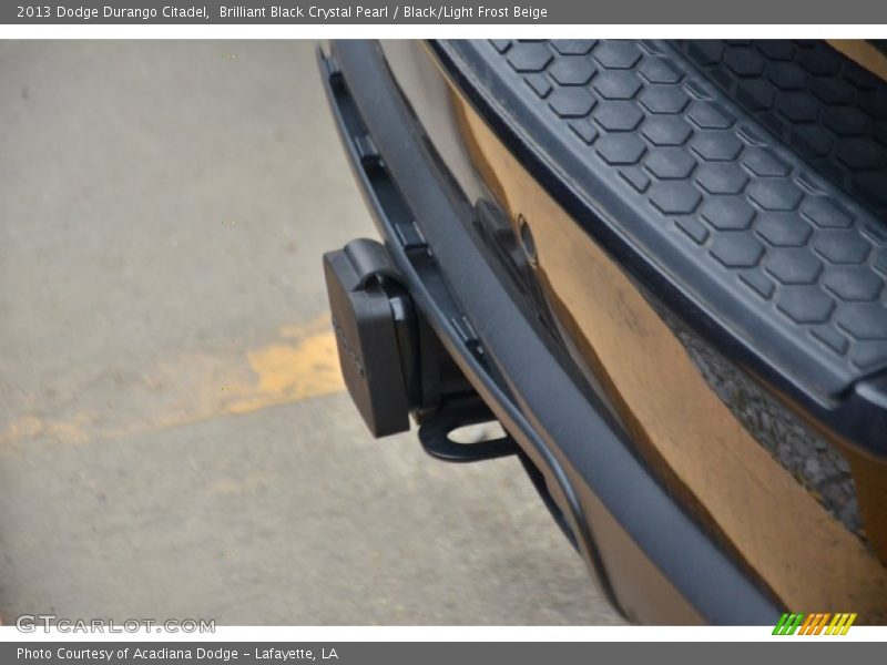 Brilliant Black Crystal Pearl / Black/Light Frost Beige 2013 Dodge Durango Citadel
