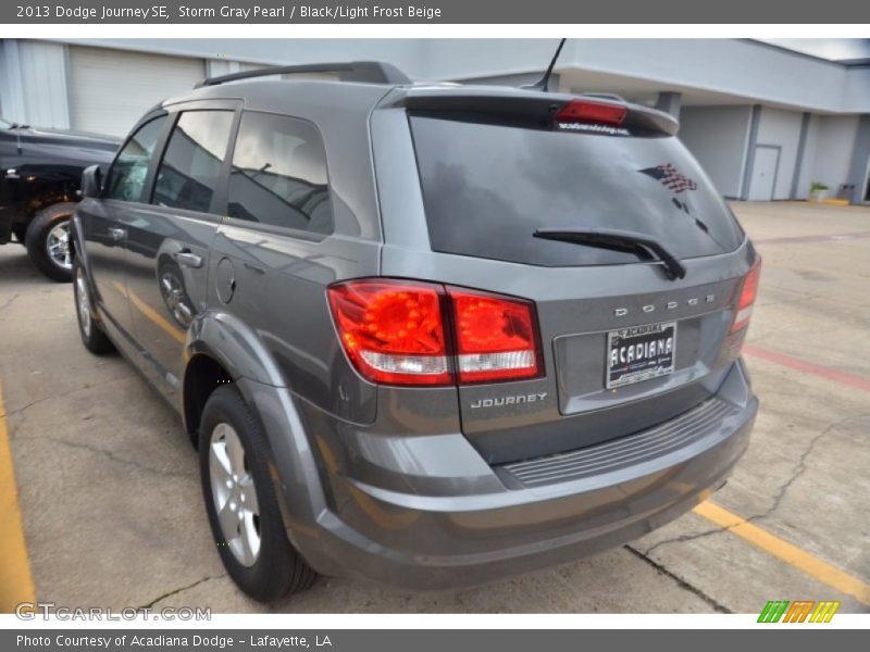 Storm Gray Pearl / Black/Light Frost Beige 2013 Dodge Journey SE