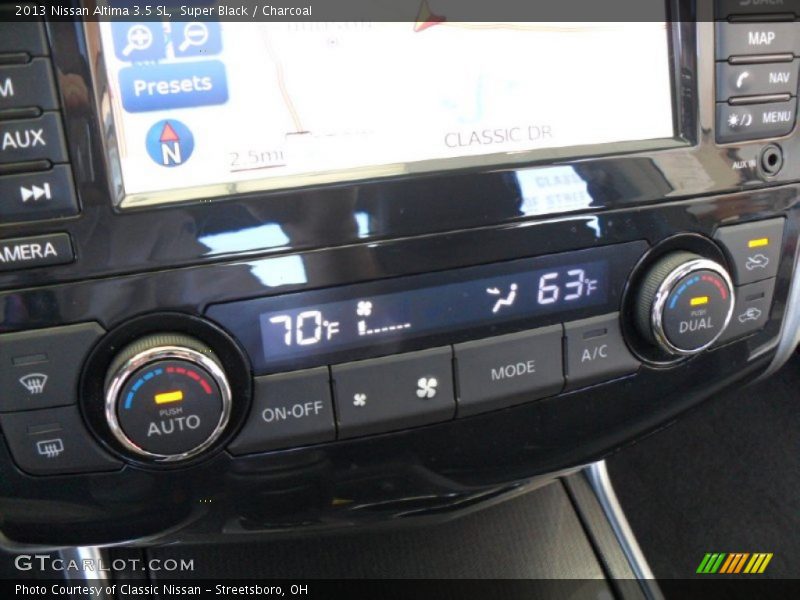 Super Black / Charcoal 2013 Nissan Altima 3.5 SL