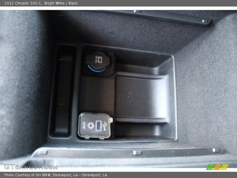 Bright White / Black 2012 Chrysler 300 C