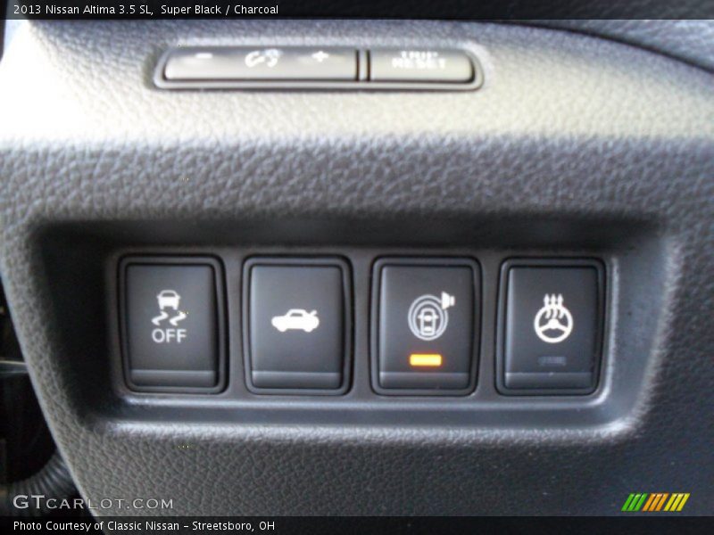 Super Black / Charcoal 2013 Nissan Altima 3.5 SL