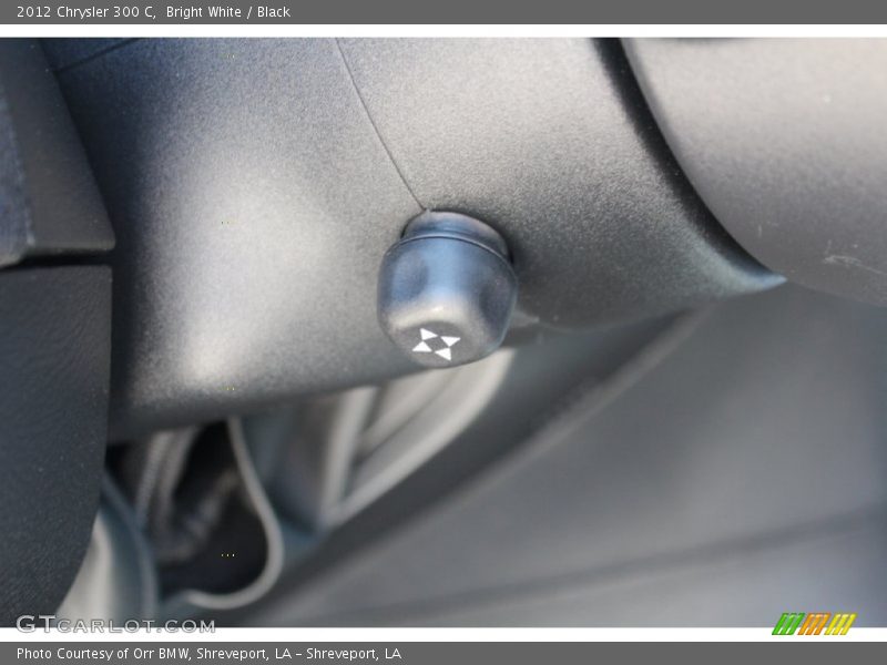 Bright White / Black 2012 Chrysler 300 C