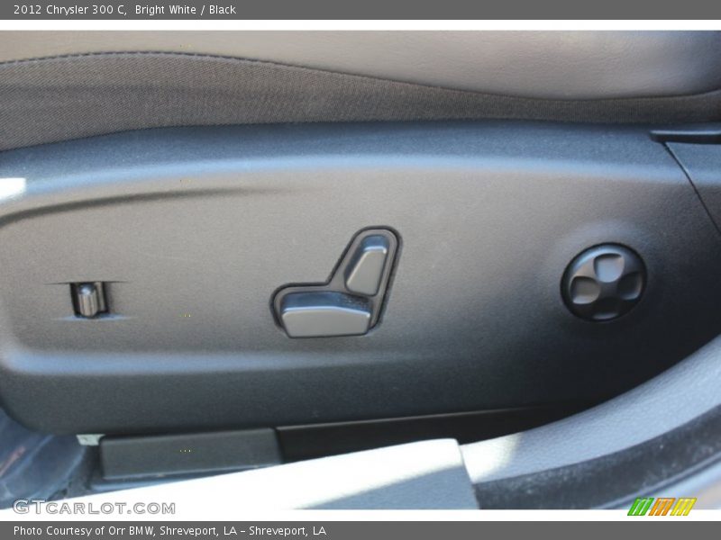 Bright White / Black 2012 Chrysler 300 C