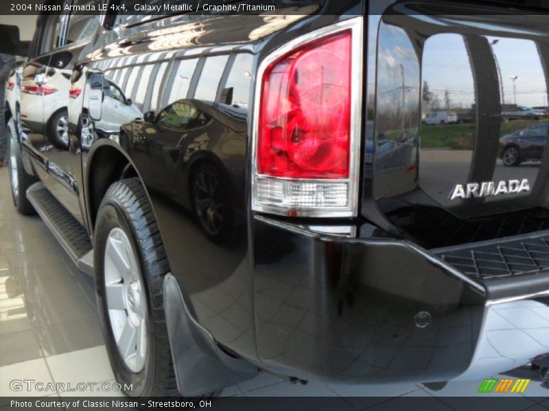Galaxy Metallic / Graphite/Titanium 2004 Nissan Armada LE 4x4
