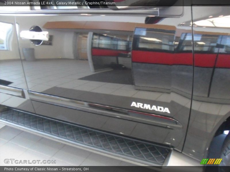 Galaxy Metallic / Graphite/Titanium 2004 Nissan Armada LE 4x4