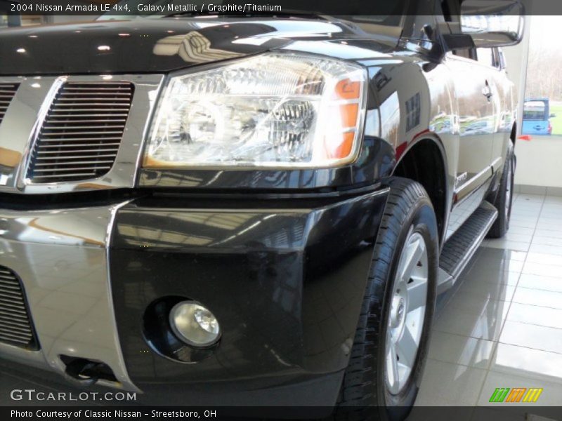 Galaxy Metallic / Graphite/Titanium 2004 Nissan Armada LE 4x4