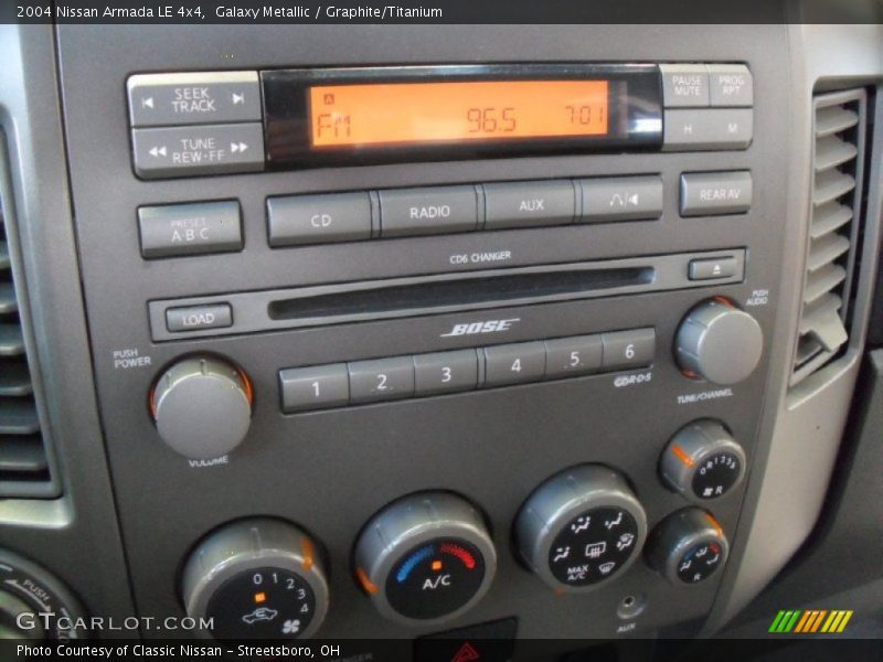 Galaxy Metallic / Graphite/Titanium 2004 Nissan Armada LE 4x4