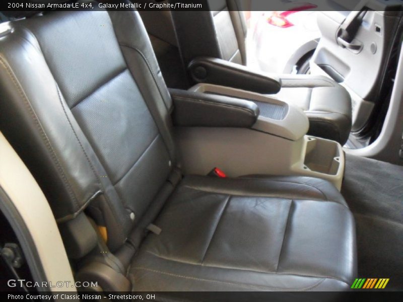 Galaxy Metallic / Graphite/Titanium 2004 Nissan Armada LE 4x4