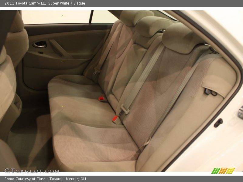 Super White / Bisque 2011 Toyota Camry LE