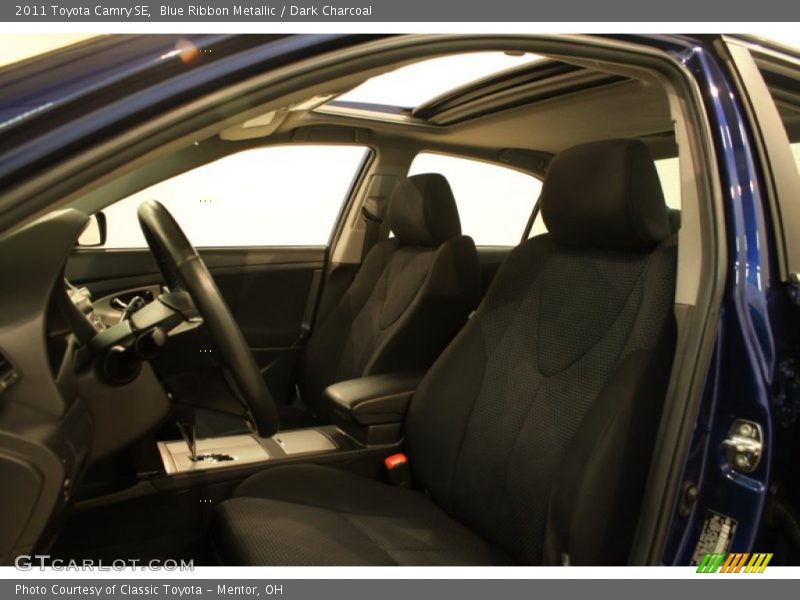 Blue Ribbon Metallic / Dark Charcoal 2011 Toyota Camry SE