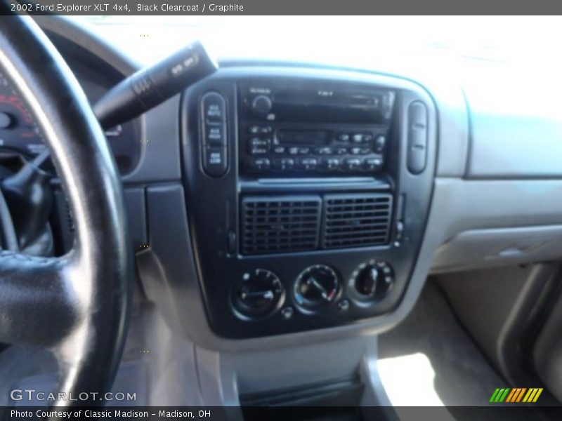 Black Clearcoat / Graphite 2002 Ford Explorer XLT 4x4