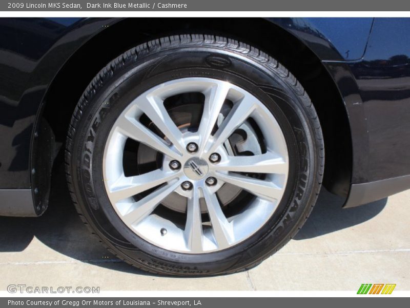  2009 MKS Sedan Wheel