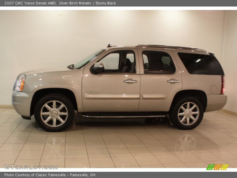 Silver Birch Metallic / Ebony Black 2007 GMC Yukon Denali AWD
