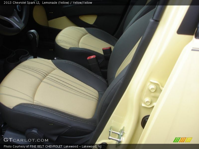 Lemonade (Yellow) / Yellow/Yellow 2013 Chevrolet Spark LS