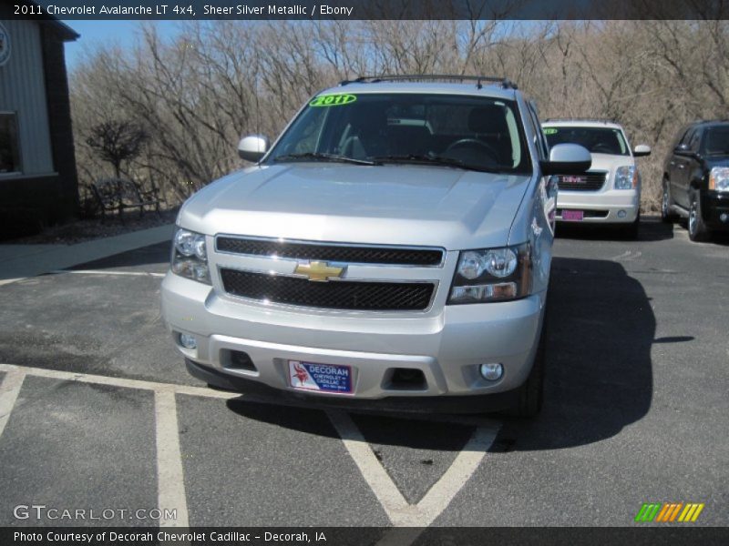 Sheer Silver Metallic / Ebony 2011 Chevrolet Avalanche LT 4x4