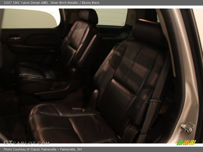 Silver Birch Metallic / Ebony Black 2007 GMC Yukon Denali AWD