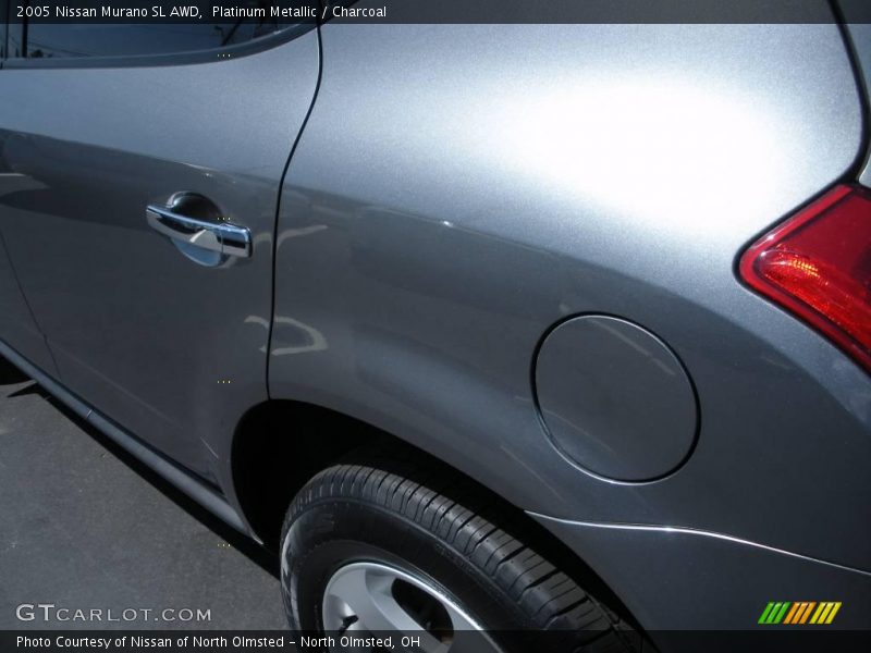 Platinum Metallic / Charcoal 2005 Nissan Murano SL AWD