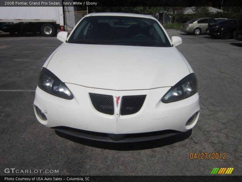 Ivory White / Ebony 2008 Pontiac Grand Prix Sedan