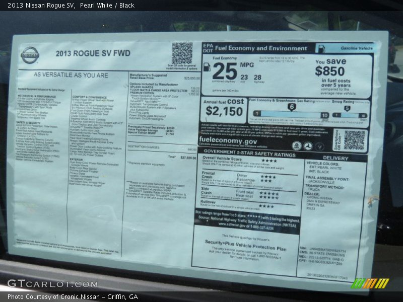 Pearl White / Black 2013 Nissan Rogue SV