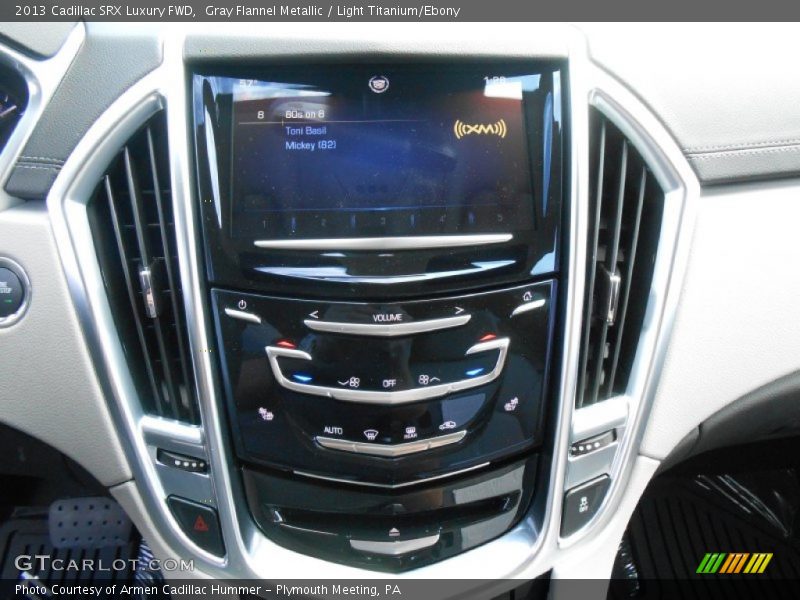 Gray Flannel Metallic / Light Titanium/Ebony 2013 Cadillac SRX Luxury FWD