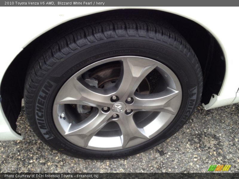 Blizzard White Pearl / Ivory 2010 Toyota Venza V6 AWD