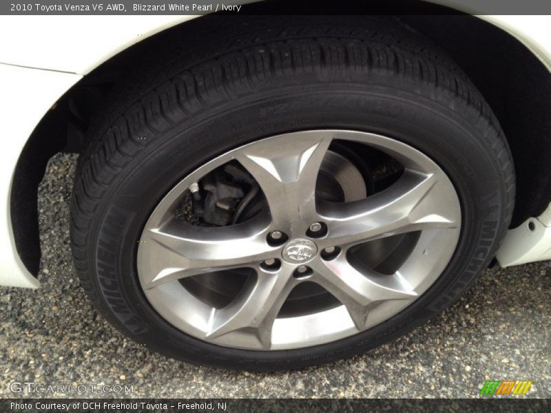 Blizzard White Pearl / Ivory 2010 Toyota Venza V6 AWD