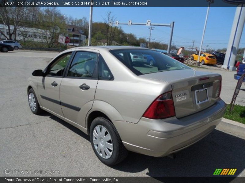 Pueblo Gold Metallic / Dark Pebble/Light Pebble 2007 Ford Focus ZX4 S Sedan