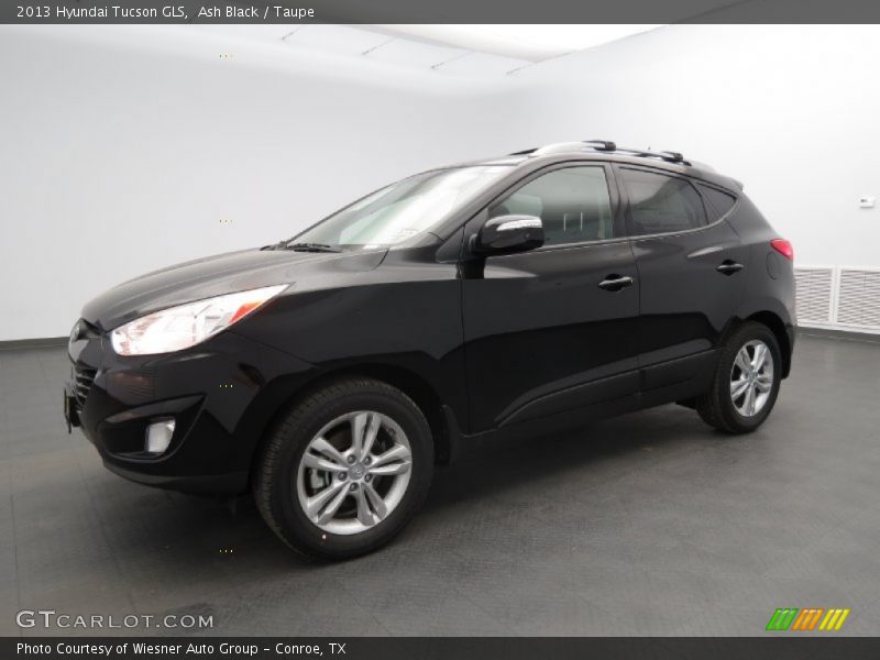 Ash Black / Taupe 2013 Hyundai Tucson GLS