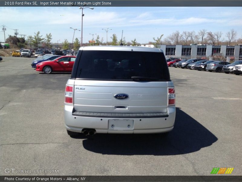 Ingot Silver Metallic / Medium Light Stone 2010 Ford Flex SE