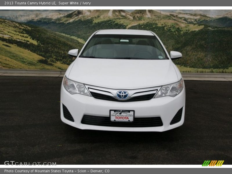 Super White / Ivory 2013 Toyota Camry Hybrid LE
