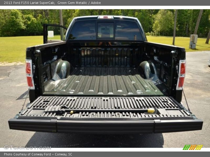 Green Gem Metallic / Adobe 2013 Ford F150 Lariat SuperCab