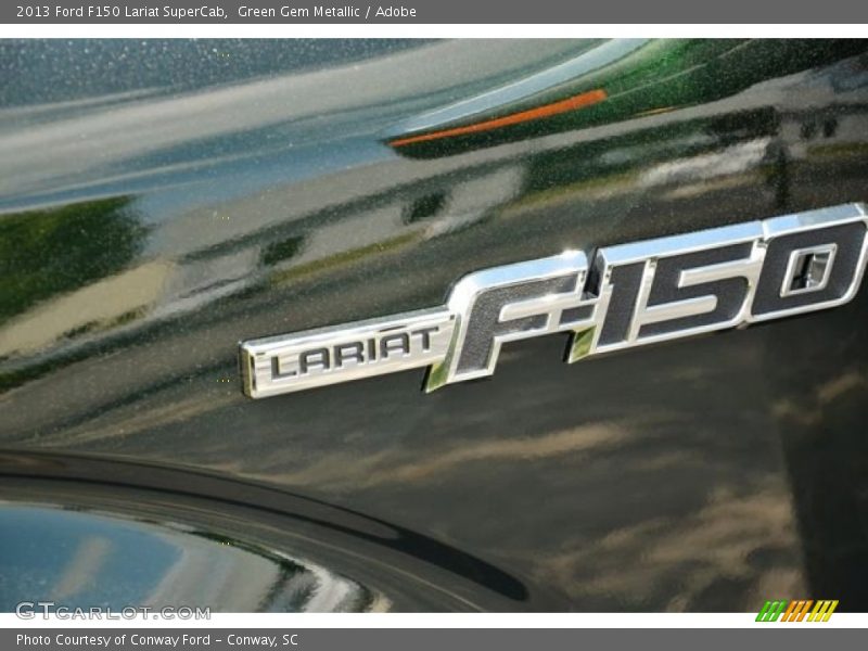 Green Gem Metallic / Adobe 2013 Ford F150 Lariat SuperCab